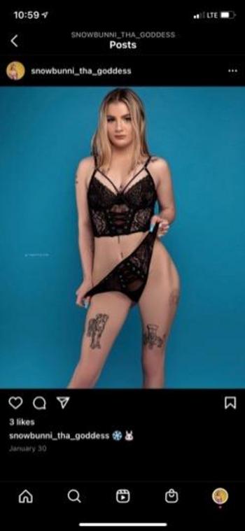 Hayley, 23  female escort, Olympia