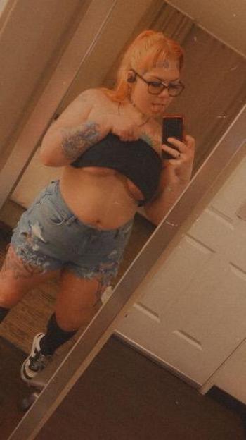 Allisen, 26  female escort, Olympia