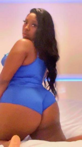 Myleah , 27  female escort, Olympia