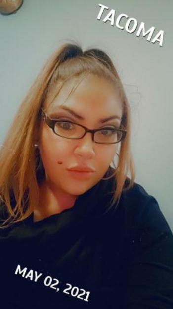 2532546121, female escort, Olympia