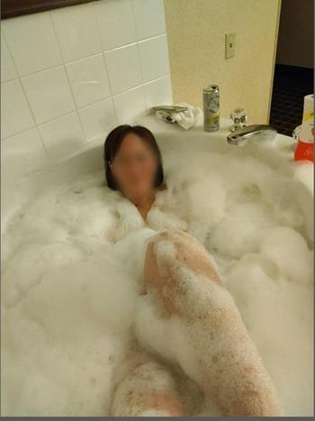 3606692555, female escort, Olympia