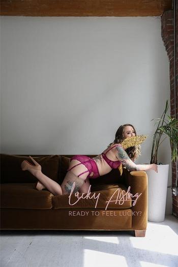 2538784711, female escort, Olympia